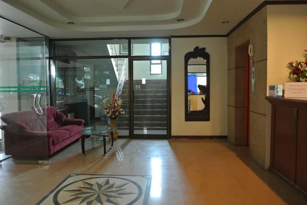 Bp Grand Hotel Chiang Mai Exterior photo